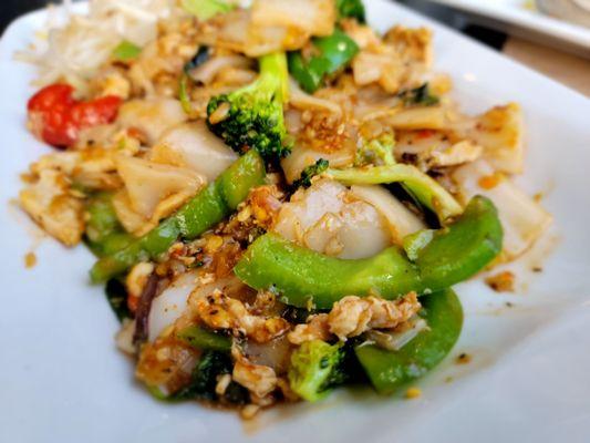 Pad Kee mao with chicken