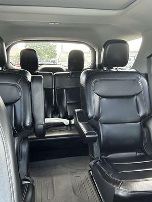 Backseats.... So nice and clean