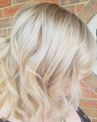 Blonde highlight balayage by Kayla