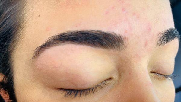 Eyebrow threading