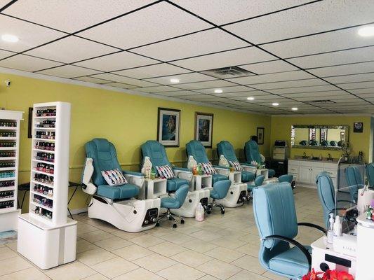 Hi everyone! We just done remodeling..thanks and welcome to LL_T nails & spa...