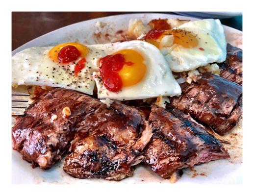 Huge Skirt Steak 4(!?!) Eggs HashBrowns w/Side of French Toast! Big Breakfast is Here! Tastee Corner Cafe. Berwin IL  7084841173 . Cool!