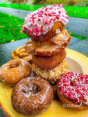 IG: @253Eater Tower of Cake Donuts