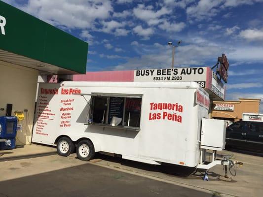 I had the Mexican Sandwish : the fajita torta and it was perfectly cooked and seasoned. Highly recommend this Taco truck.