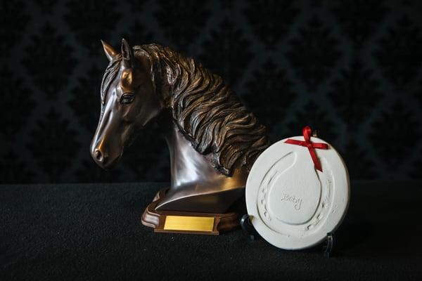 Cremation Horse Urn & Hoof print