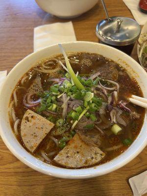 Large Bun Bo Hue