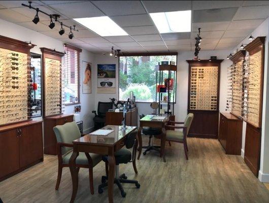 Cass Street Optical Shop