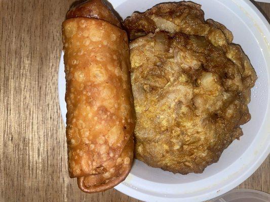 egg roll & chicken egg foo young