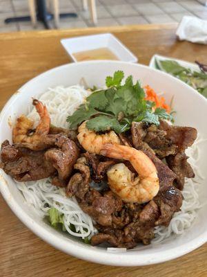 V1. Bun Tom, Thit Nuong