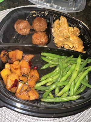 Green beans, butternut squash, chicken tikka masala, vegan meatballs.