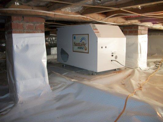 Crawlspace moisture control