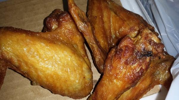 Crispy and juicy chicken wings...