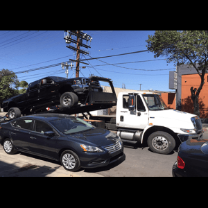 truck towing service Light Duty And Heavy Duty Towing Service we Provide