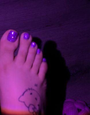 Purple glitter pedi