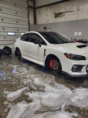 Wheels off Cleaning and Ceramic Coating