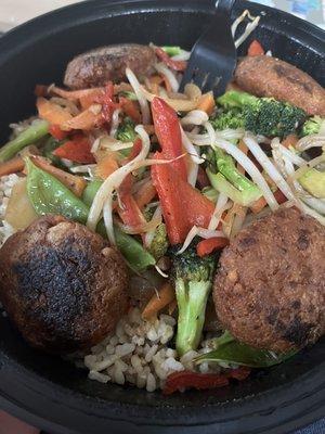 Stir fry with falafel