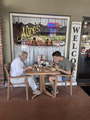 Best Breakfast with grandma at Alice's Restaurant