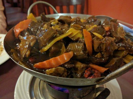 the lamb pot (from the claypot page) looks good but meat and bamboo shoots are not fresh.