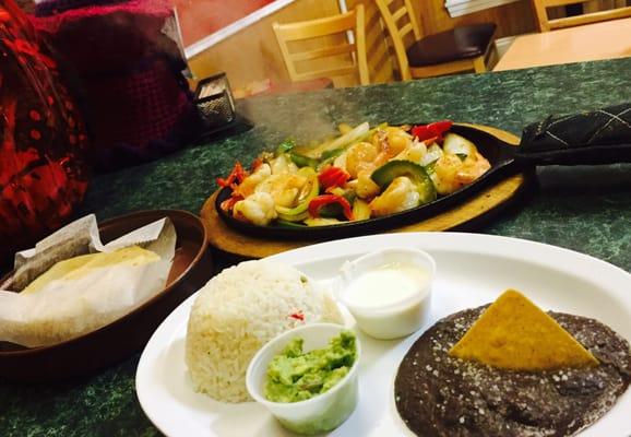 Fajitas beef , chiken and  shrimp