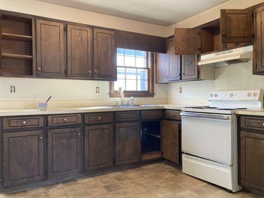 We will paint this cabinets they will be white