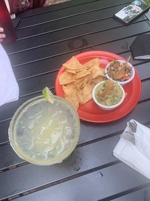 Free margarita and chips and guac .