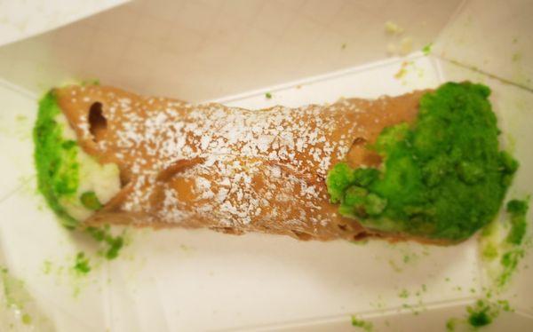 The big Cannoli