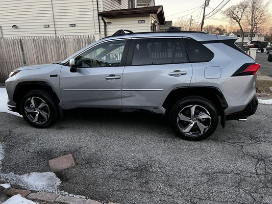 2022 RAV4 Prime....Thought I was gonna buy my 2019 lease out. Maybe next time 2-6-2022