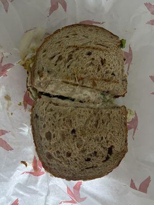 Tuna sandwich