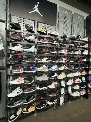 Men's Jordans