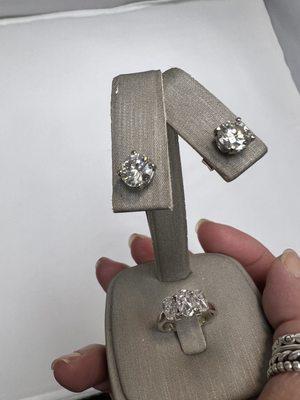 Diamond studs