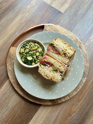 Weekly sandwich special: Spring Hill spicy chicken side of kenai kale quinoa