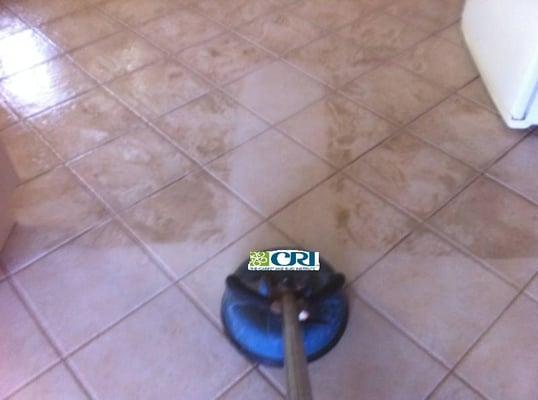 Tile & grout cleaning