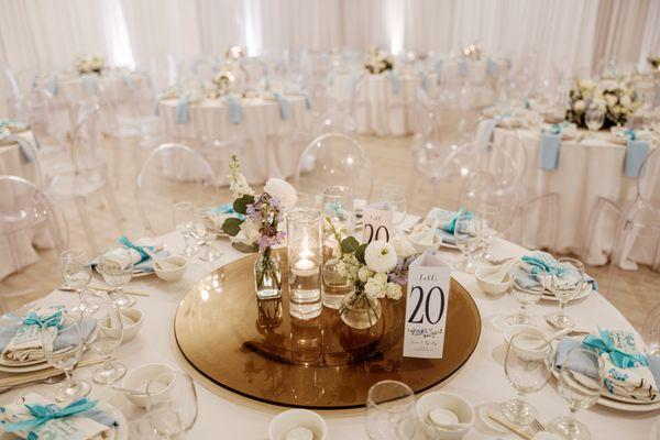 Centerpiece buds with lit candles