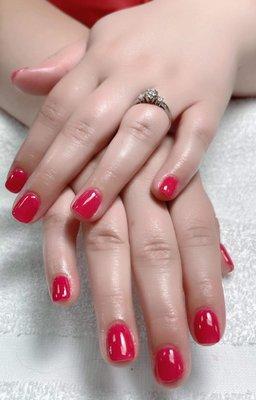 pink manicure!