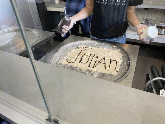 They write your name with sauce which is so cute. Really fun to watch them prepare your icecream