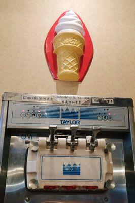 Ice Cream Machine