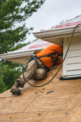 Pfeifer Roofing is a premier residential and commercial roof company in Salem Oregon. We offer installation, repairs, gutters, skylights and