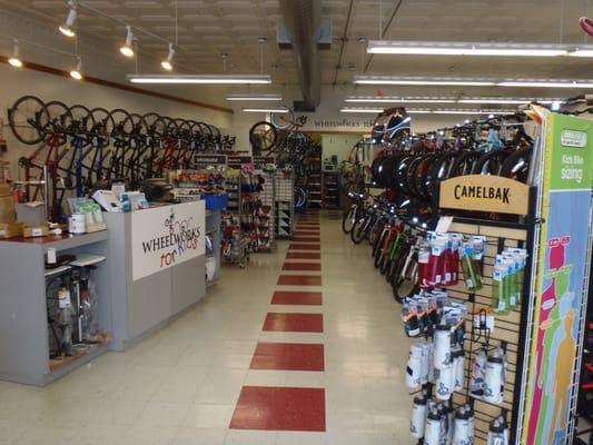 Huge selection of kids bikes, accessories and family products