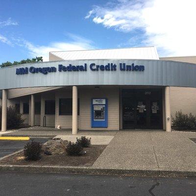 Olney branch front door and ATM