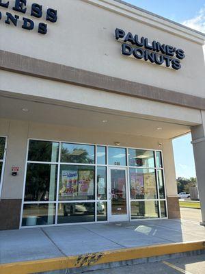 Pauline's Donuts