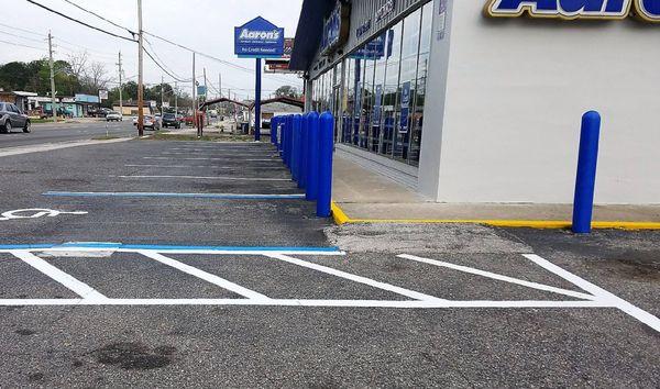 Aaron's storage is looking fresh with new parking lot striping.