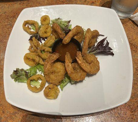 Fried shrimp with banana peppers