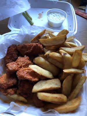 chicken wings (10 pc) steak fries