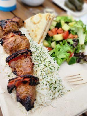 Beef Kabob, rice, house salad