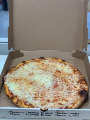 Extra cheese pizza
New York Style