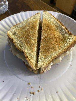 Tuna sandwich