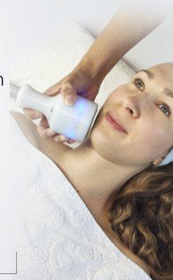 Cryoskin facial