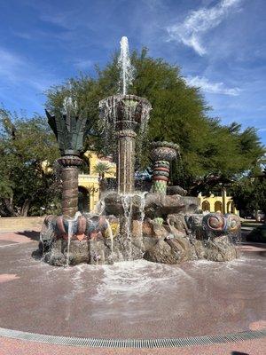 A Free Fountain & a space to Play, De-Stress & Relax @  Fountain of Life  in Cathedral City next to Palm Springs December 2021