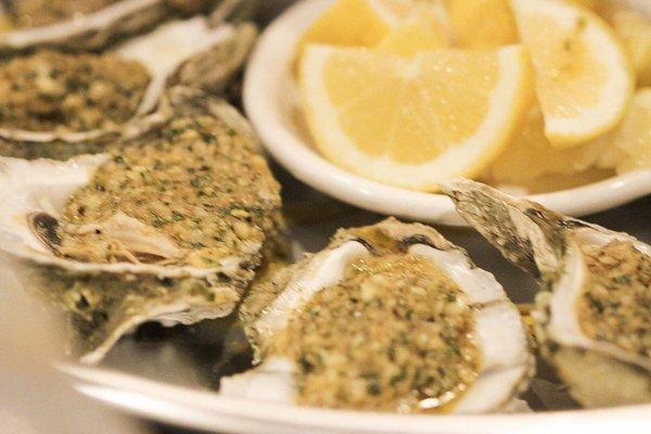 Steam Garlic Oysters