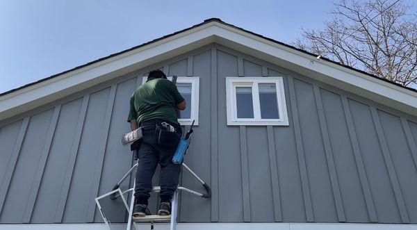 3 story home post construction window cleaning